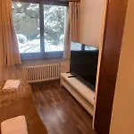 De L'ours فندق